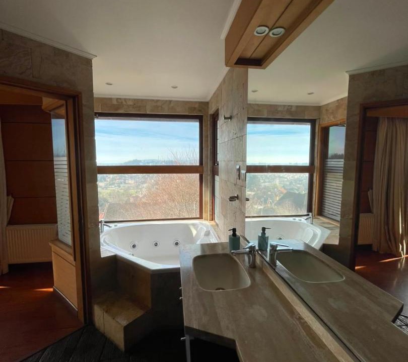 Photo of Bathroom in Concepcion