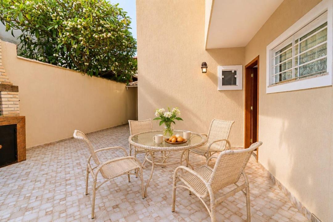 Photo of Patio Balcony in Manguinhos