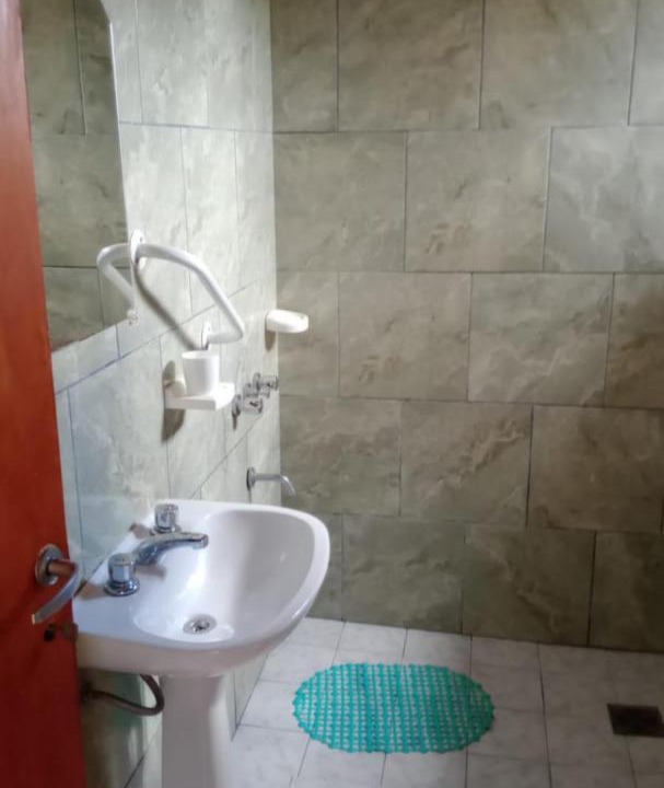 Photo of Bathroom in Carpinteria