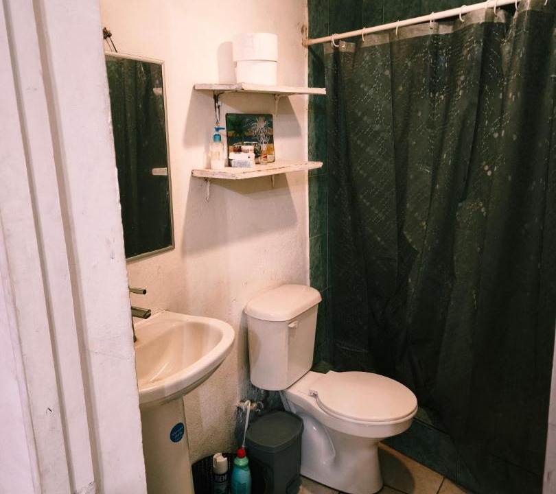 Photo of Bathroom in Hanga Roa