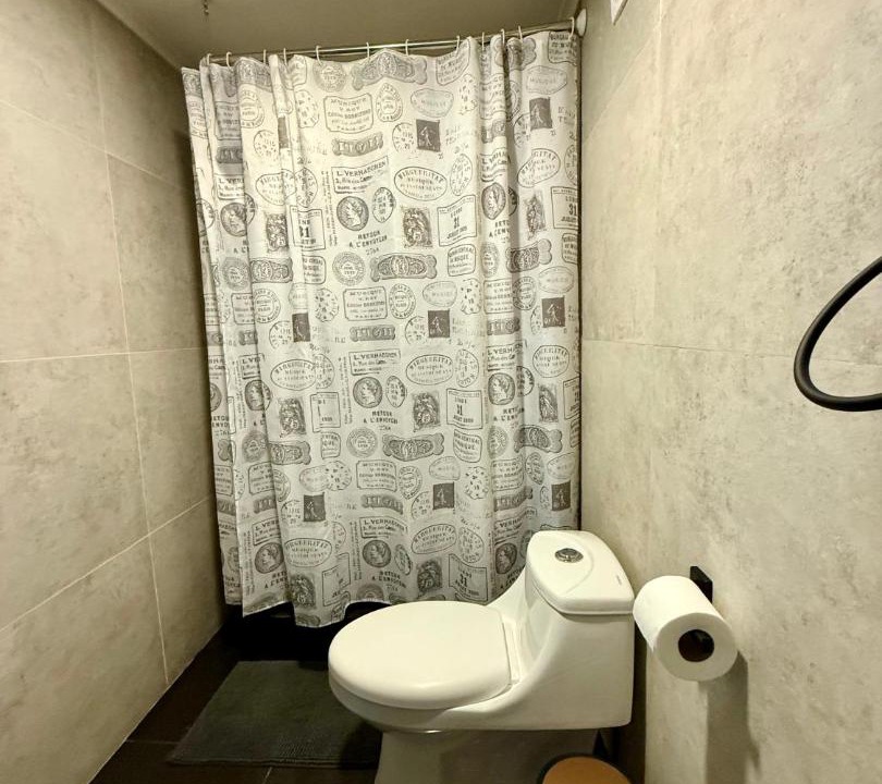 Photo of Bathroom in Caldera