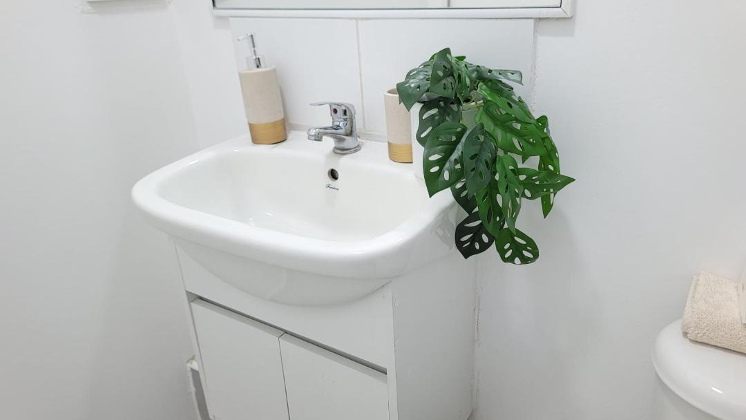 Photo of Bathroom in Los Angeles
