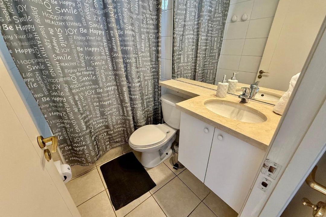 Photo of Bathroom in Nunoa