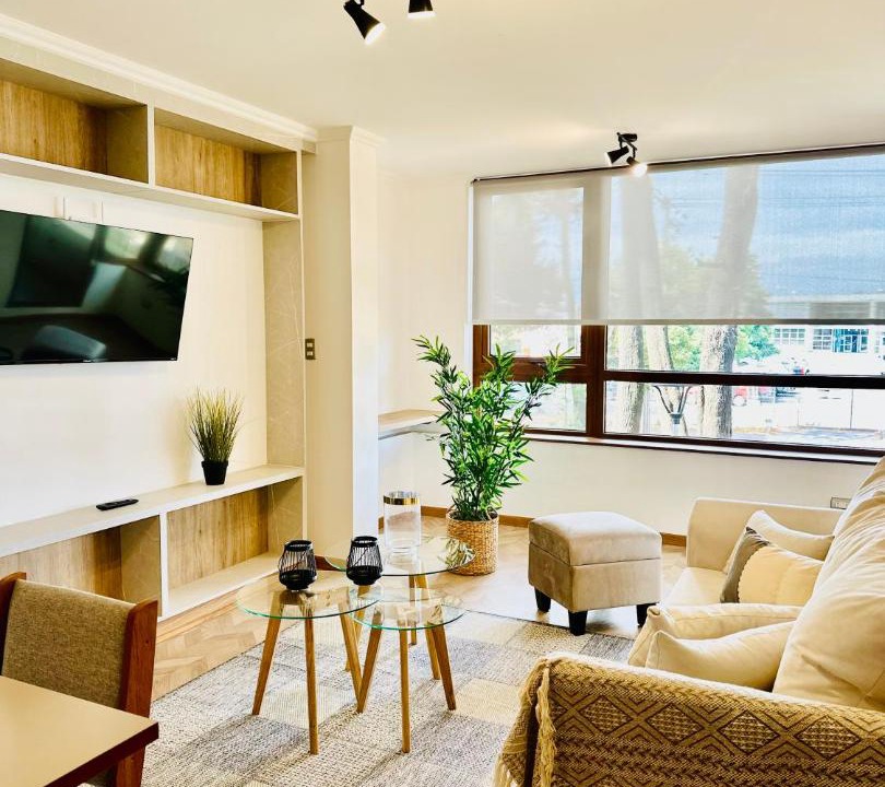 Photo of Livingroom in Los Angeles