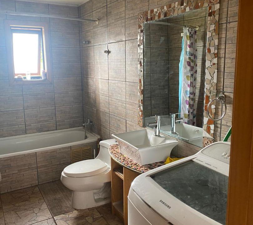 Photo of Bathroom in Putemun