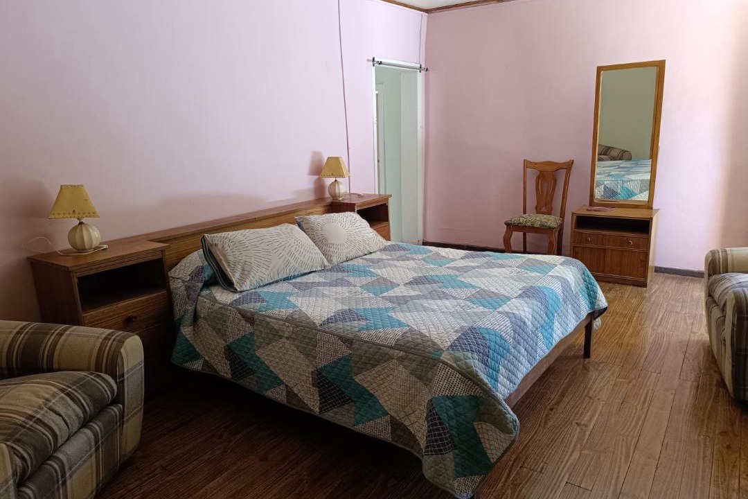 Photo of Bedroom in Vicuna
