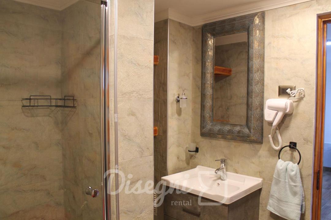 Photo of Bathroom in Caldera