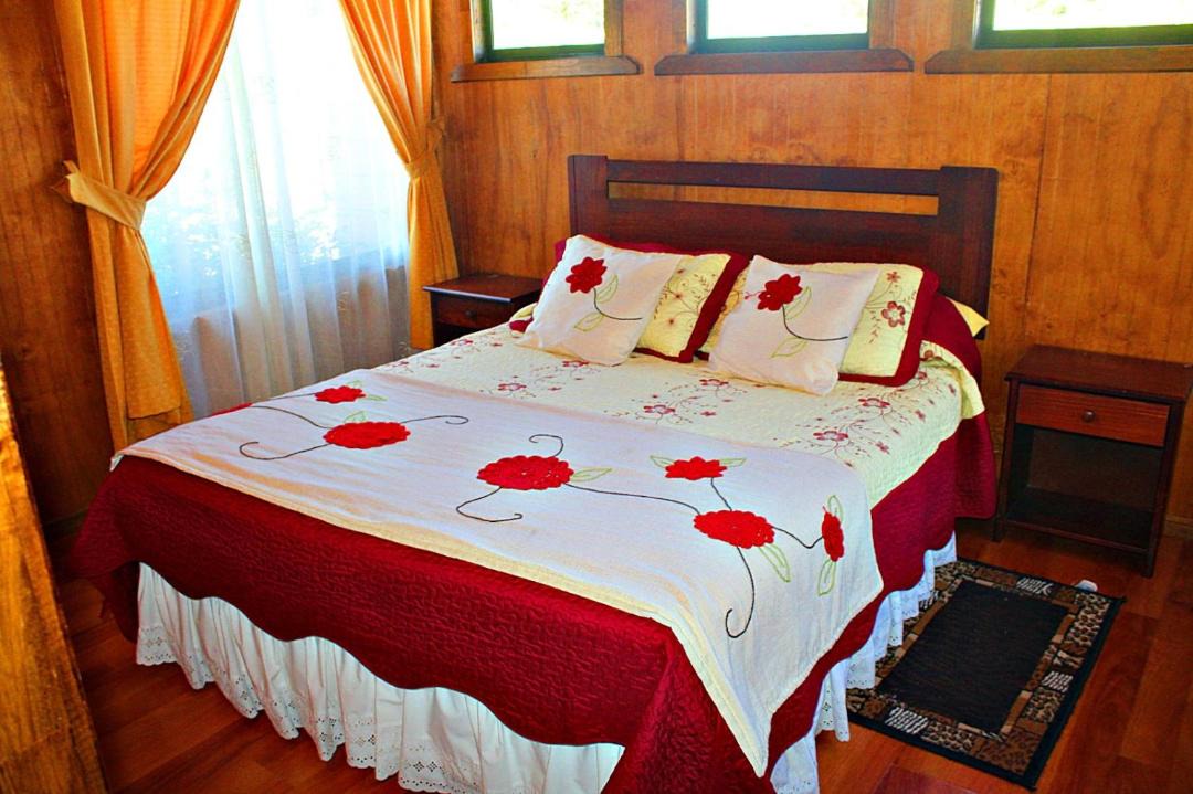 Photo of Bedroom in Hornopiren National Park