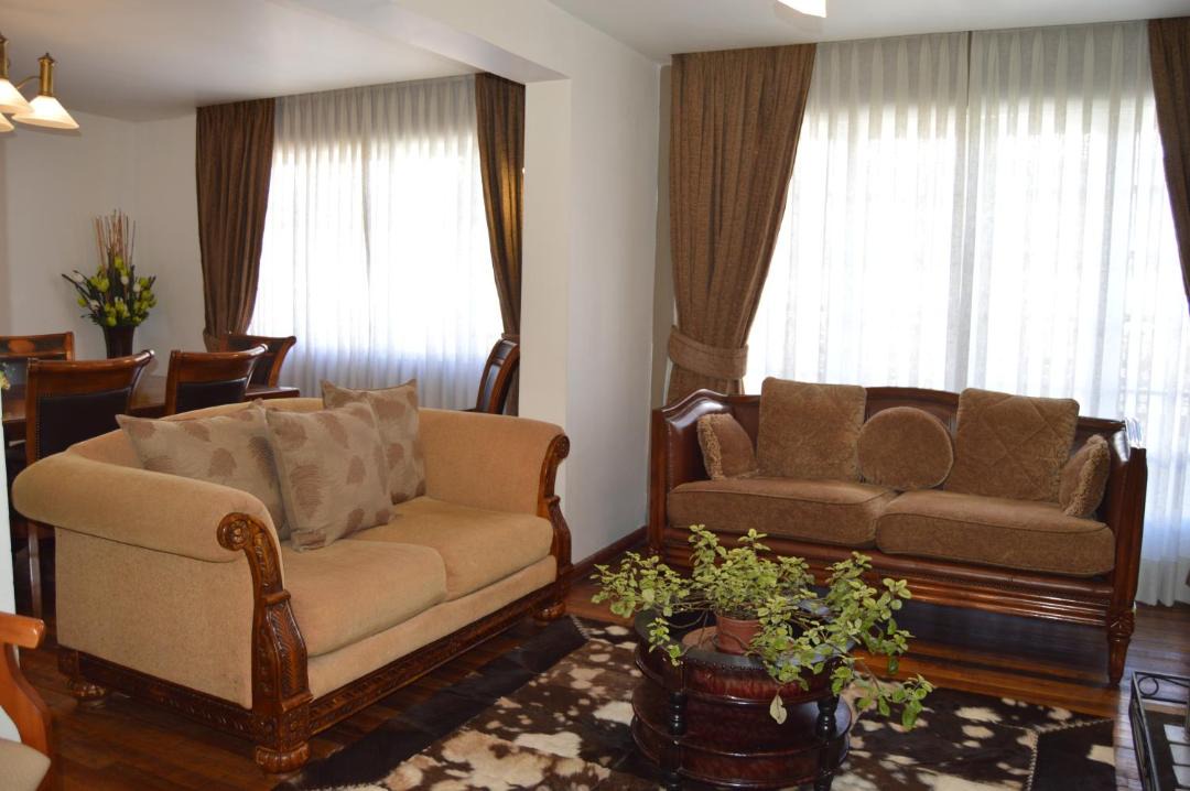 Photo of Livingroom in Angol