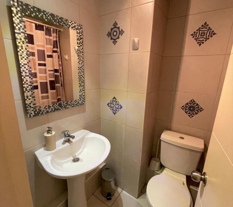 Photo of Bathroom in Los Angeles