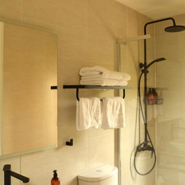 Photo of Bathroom in Luis Soto