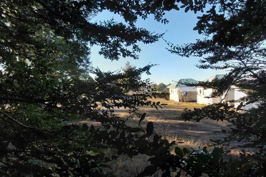 Photo of Buildings in Rilan