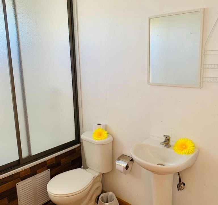 Photo of Bathroom in Hanga Roa