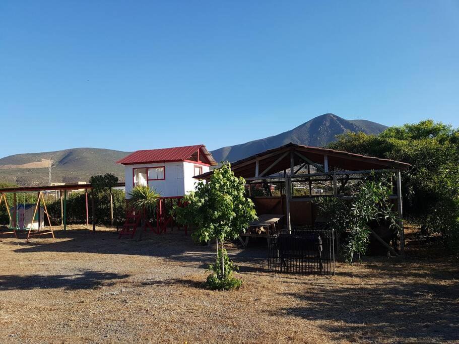 Photo of Buildings in Pichidangui