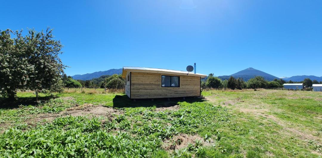 Photo of Buildings in Hornopiren National Park