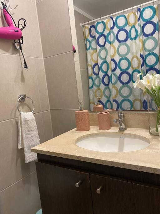 Photo of Bathroom in Los Angeles