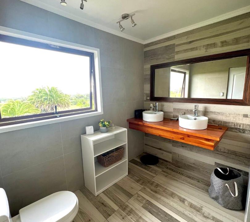 Photo of Bathroom in Hanga Roa