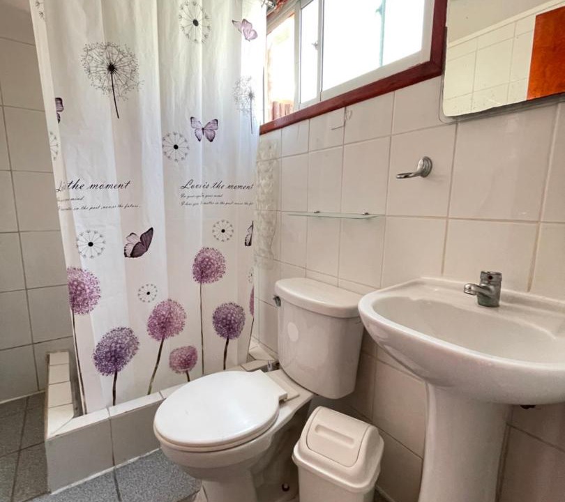 Photo of Bathroom in Caldera