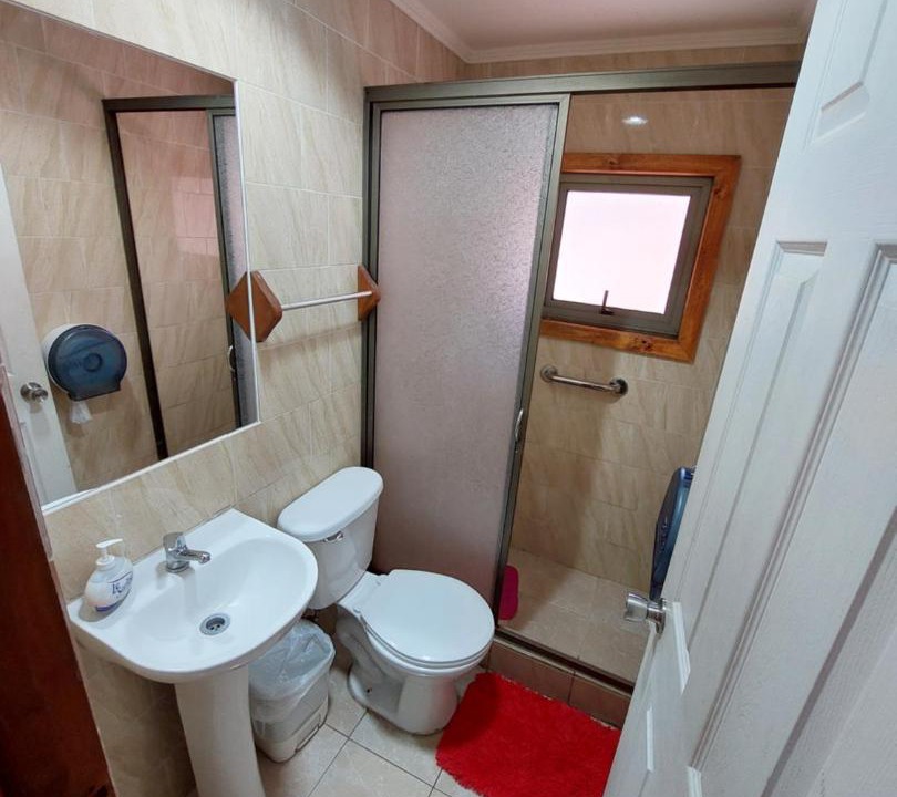 Photo of Bathroom in Pinto