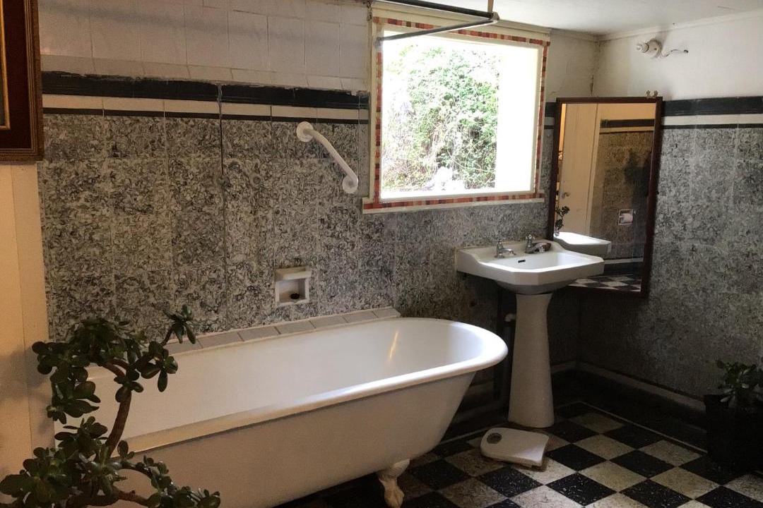 Photo of Bathroom in Cerro Alegre