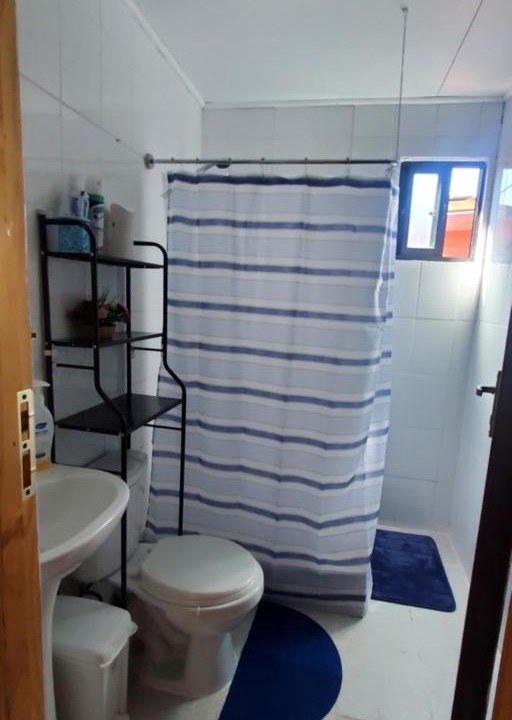 Photo of Bathroom in Los Angeles