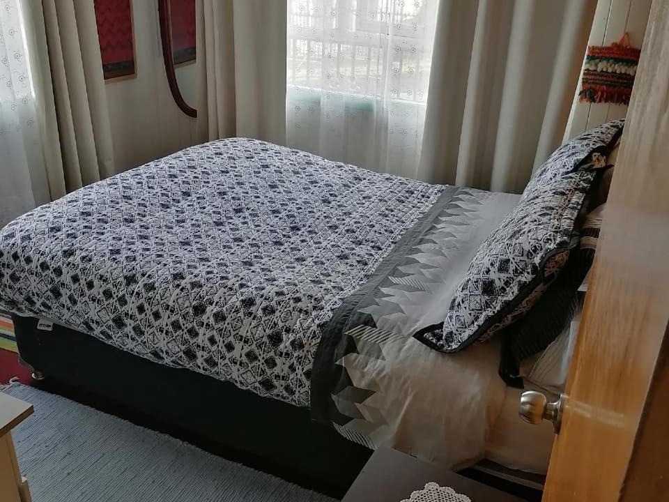 Photo of Bedroom in Castro