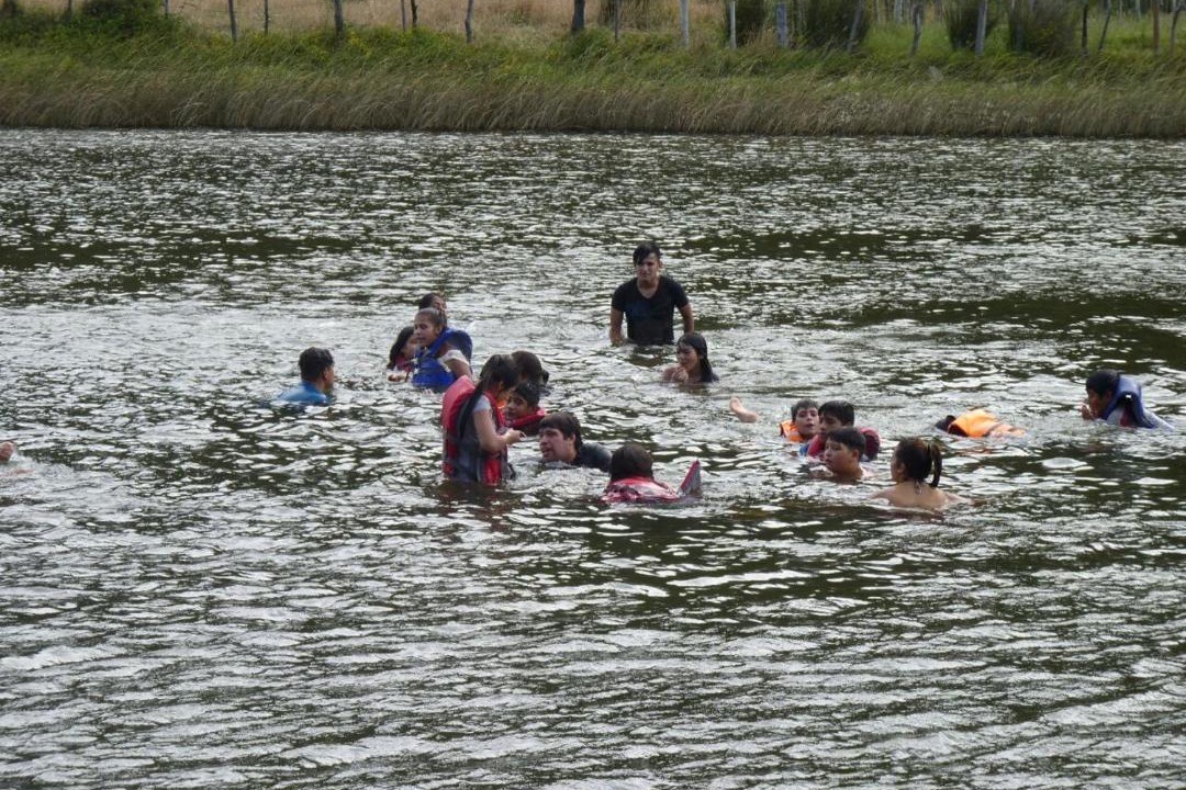 Photo of Human In Picture in Curanipe