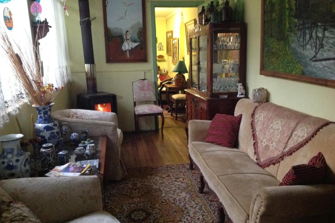 Photo of Livingroom in San Fernando