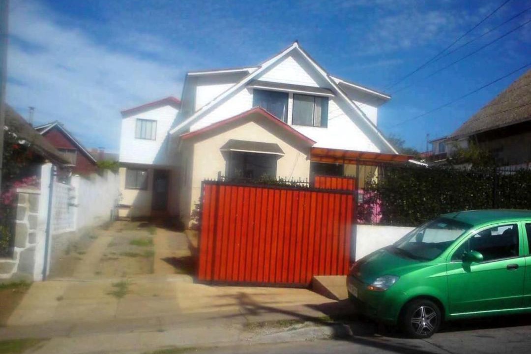 Photo of Buildings in Renaca