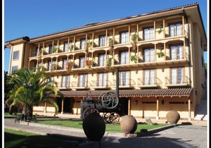 Hotel Santa Cruz Plaza