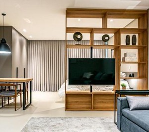 Moderno Em Condomínio Com Infraestrutura De Clube 