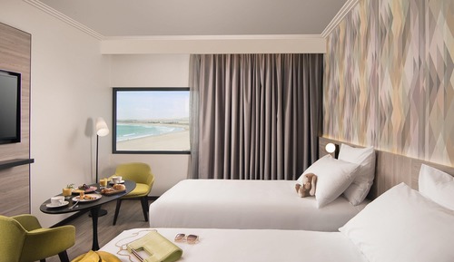Standard Twin Room, City View