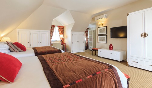 Deluxe Twin Room