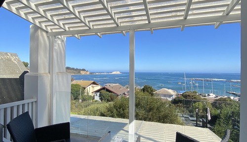 Deluxe Room, 1 King Bed, Hot Tub, Sea View