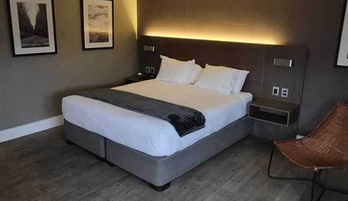 Suite, 1 Bedroom, Mobility Accessible, Non Smoking