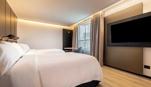 Standard Room, 2 Queen Beds, Mountain View (Minifridge)