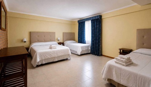 Deluxe Quadruple Room