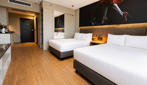 Standard Room, 2 Double Beds, Non Smoking