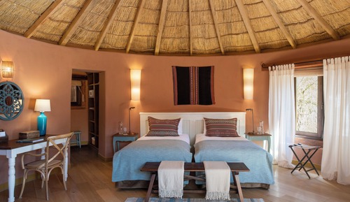 Superior Suite (Round)