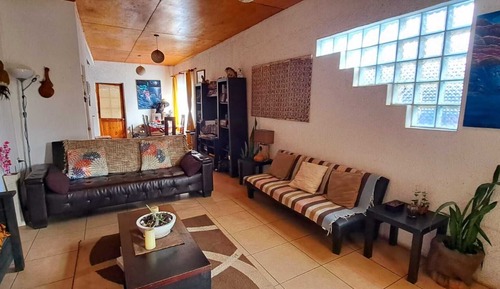 House, 3 Bedrooms, 2 Bathrooms