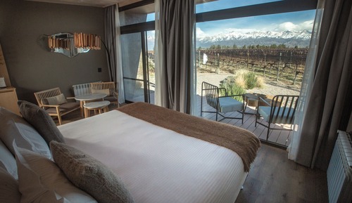 Comfort Room, Mountain View