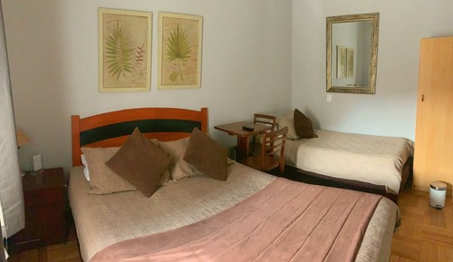 Classic Triple Room, Shared Bathroom, City View