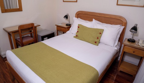 Standard Double Room, 1 Queen Bed