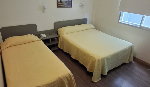 Triple Room, Multiple Beds