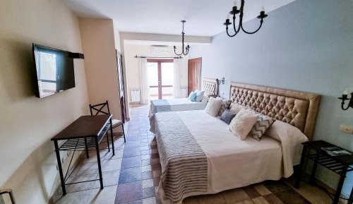 Comfort Triple Room