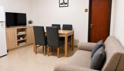 One-Bedroom Apartment with Garden