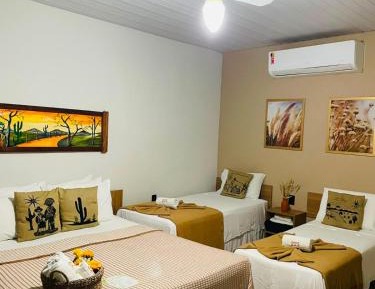 Apartment with Mountain View