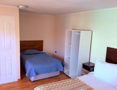 Deluxe Room (2 Adults + 1 Child)
