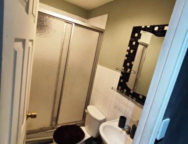 Double Room with Private Bathroom