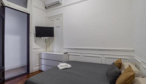 Double or Twin Room with Private Bathroom